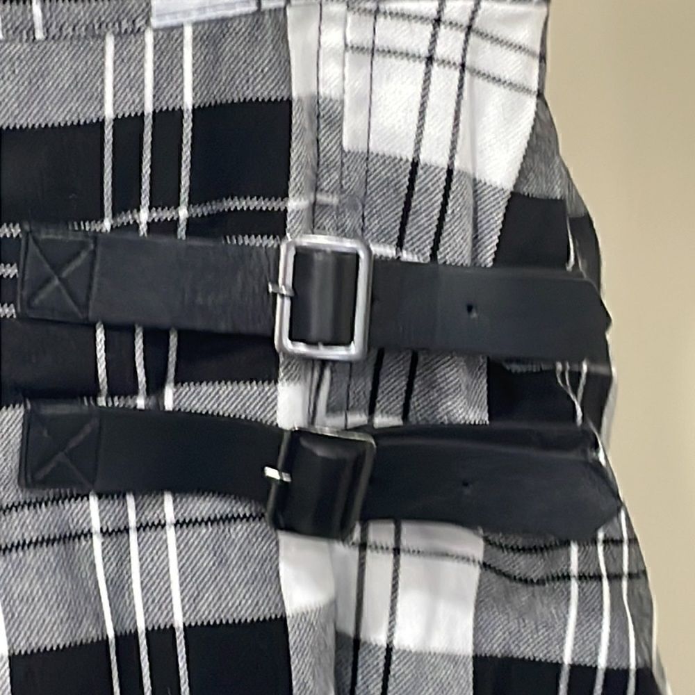 NWOT Hot Topic Plaid Dress.  Size M medium 8/10 - Picture 4 of 9